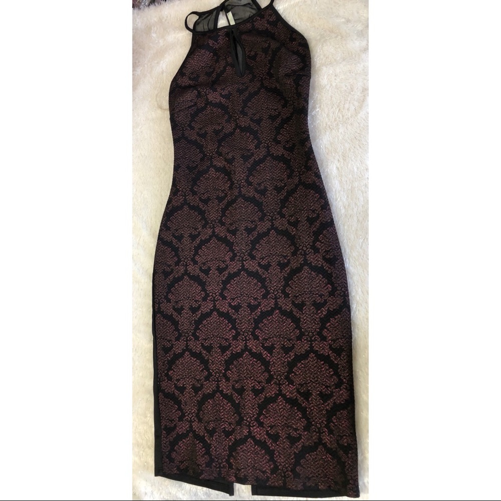 Olive tree Black & metallic wine sleeveless dress